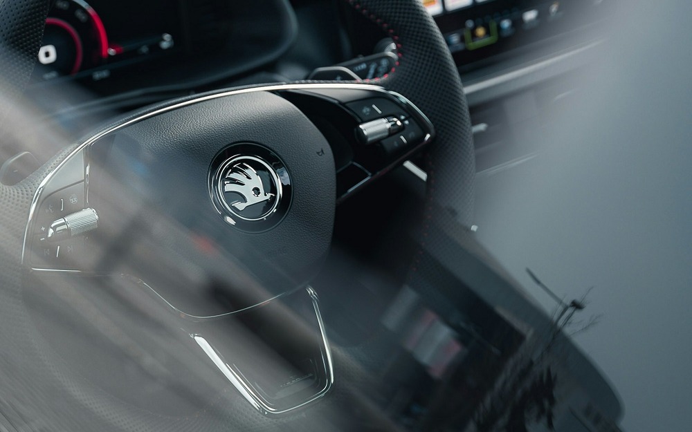Skoda выпустила новый мощный кроссовер со спортивным характером