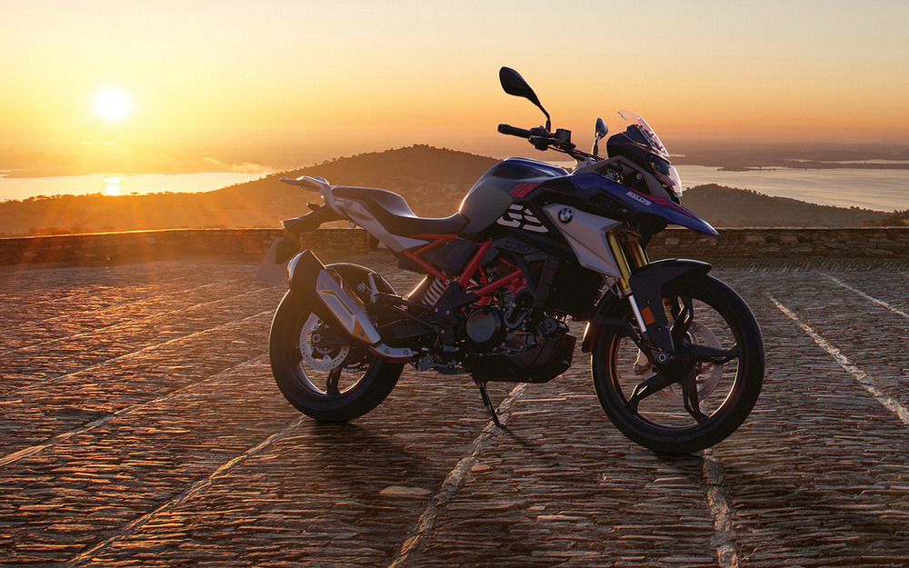 Байку BMW G 310 GS добавили светодиодов