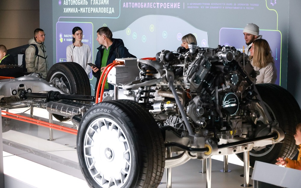 Toyota бросает вызов сторонникам электрификации - разработка новых ДВС продолжится