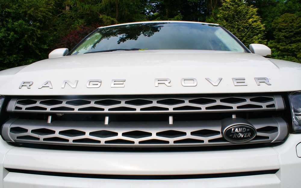 В России выросли продажи Land Rover: самые популярные модели