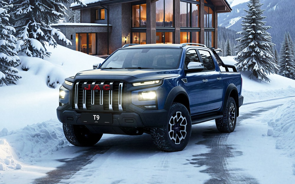 Популярный в РФ внедорожник станет комфортнее - анонсирована новая версия