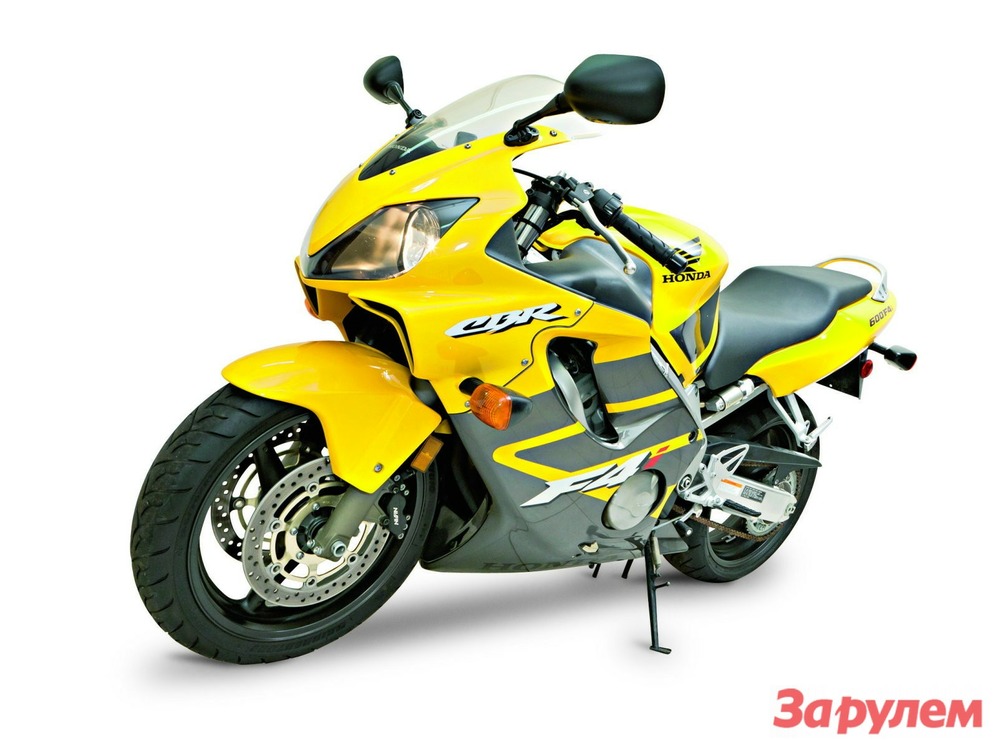 Honda CBR600 F4i: спорт-турист, 2001-2006 гг., 599 см³, 110,2 л.с., 168 кг, 180 000-320 000 руб.