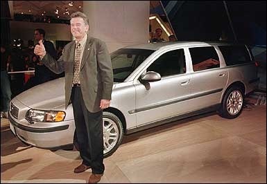 Volvo отзывает 105 тысяч авто