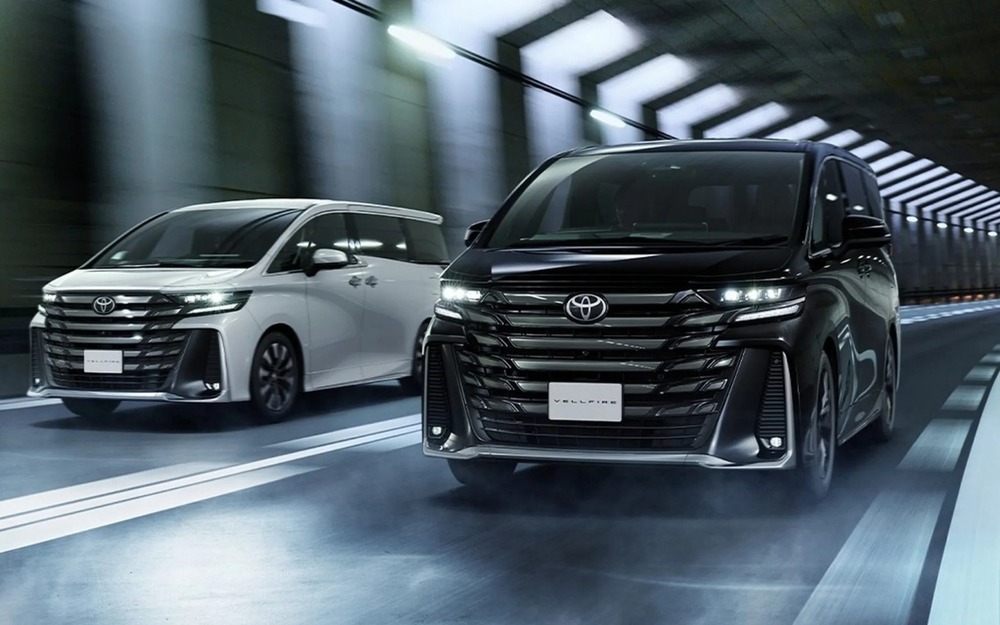 Появление новой бюджетной комплектации: популярная модель Toyota обновилась