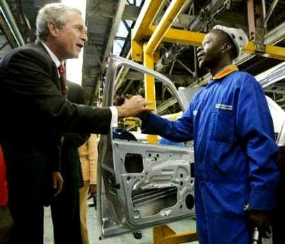 Буш посетил завод Ford в Претории