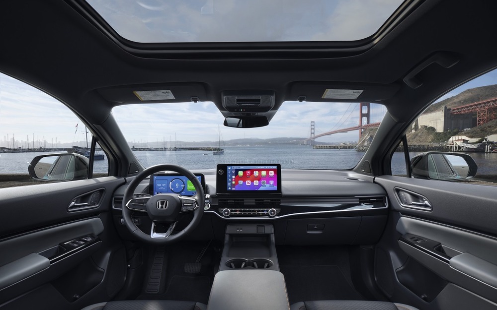 Интерьер Honda Prologue