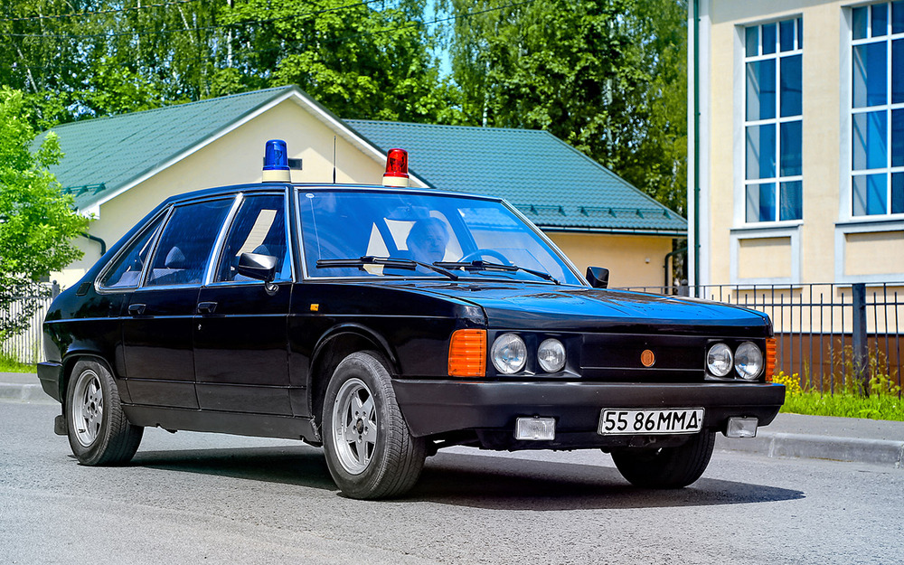 Tatra 613
