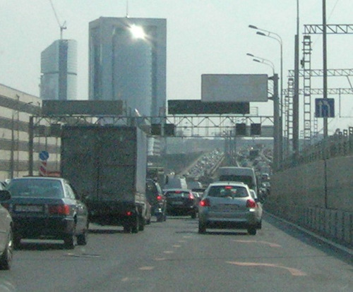 Москва поехала быстрее