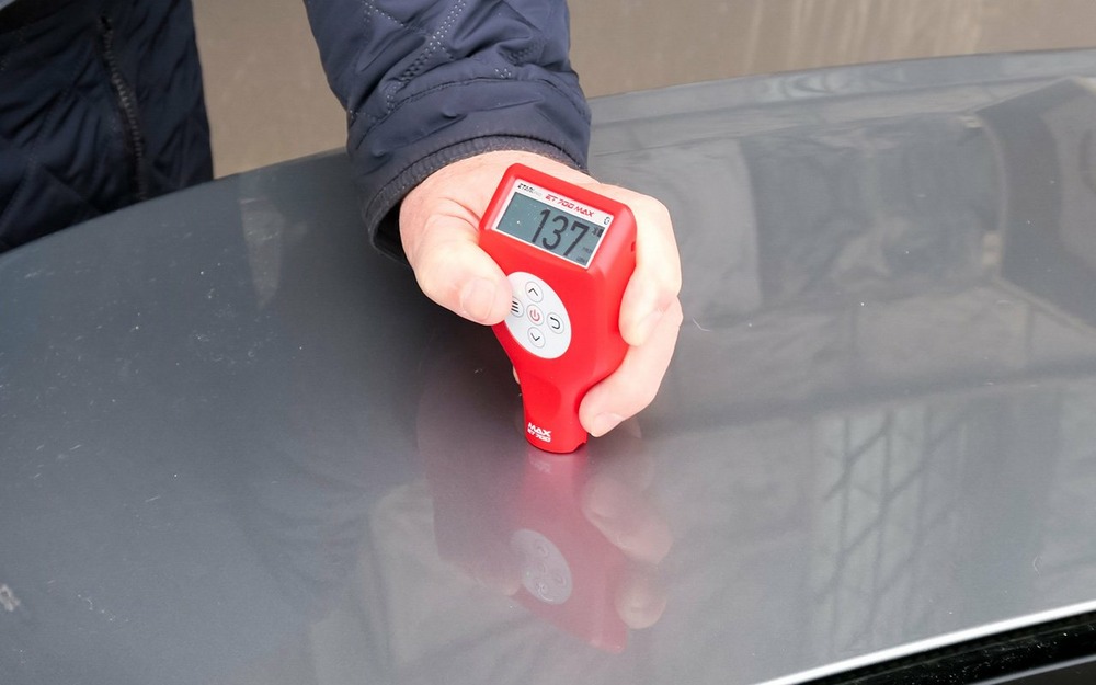 Как при покупке б/у авто за блеском лака разглядеть скрытые дефекты