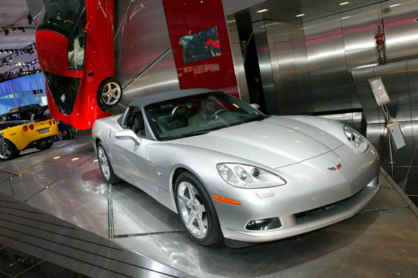 Новинки Франкфурта: Chevrolet Corvette Z06