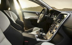 Полный привод, автомат, проверенный временем мотор - надежный кроссовер до 2 млн рублей