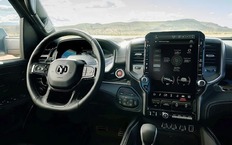 Интерьер RAM 1500 RHO
