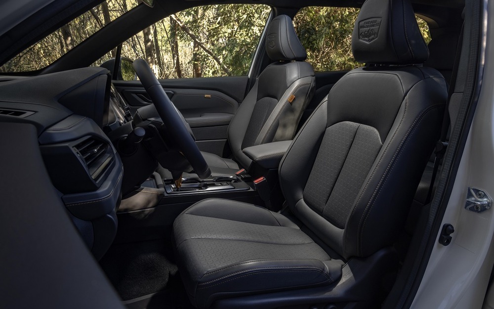 Интерьер Subaru Forester Touring EX