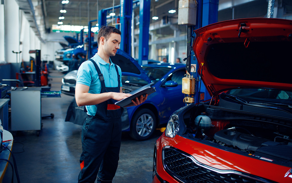 Россияне стали чаще диагностировать машины на сервисе
