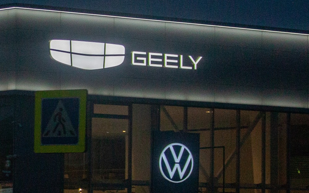 «Китайцы» вытесняют европейские машины: что это значит