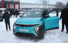 Атом - уже в продаже (пока не для всех)