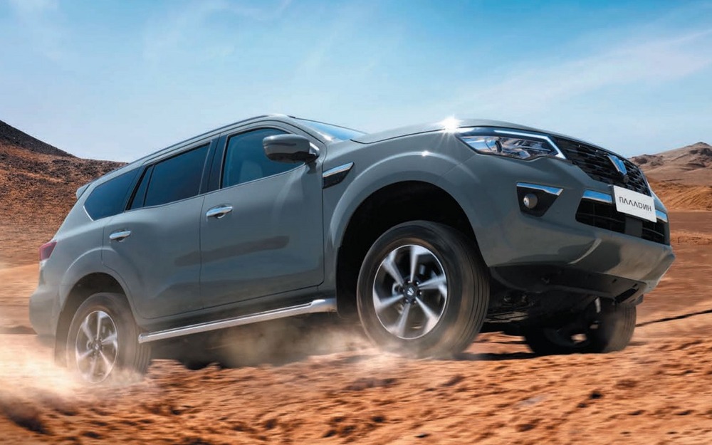 Брутальный внедорожник уходит из РФ? Ответ представителя марки