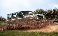 Крутой внедорожник пришел в Россию официально