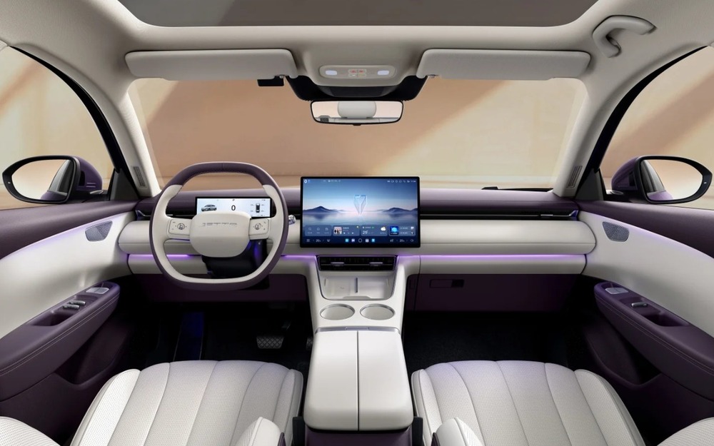 Интерьер Jetta M6