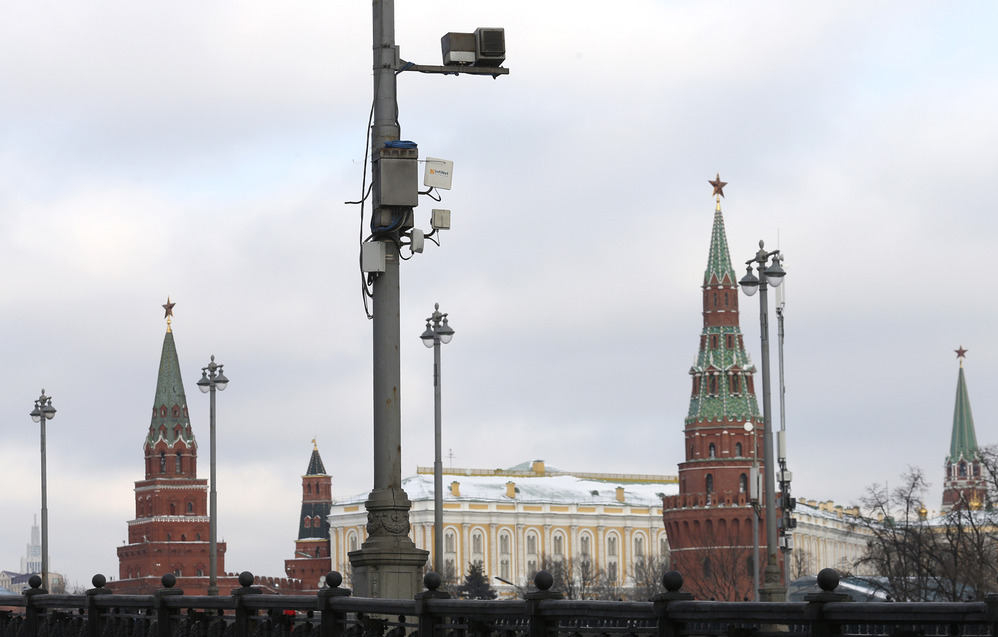 Видеокамеры на дорогах - борьба с аварийностью или способ отъема денег? Опрос ЗР