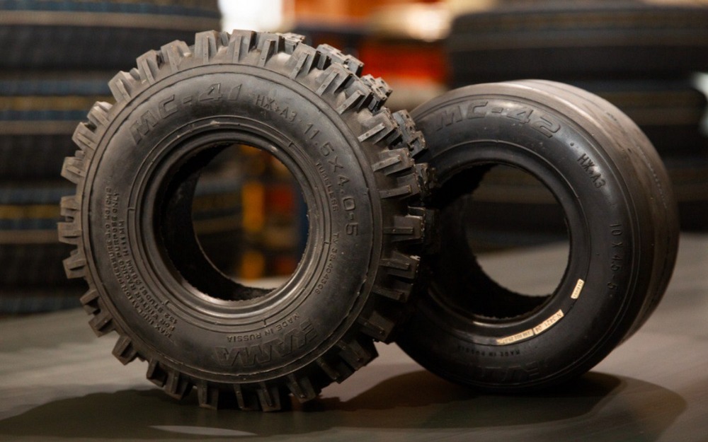 В России выпустили необычные шины - для чего они нужны?