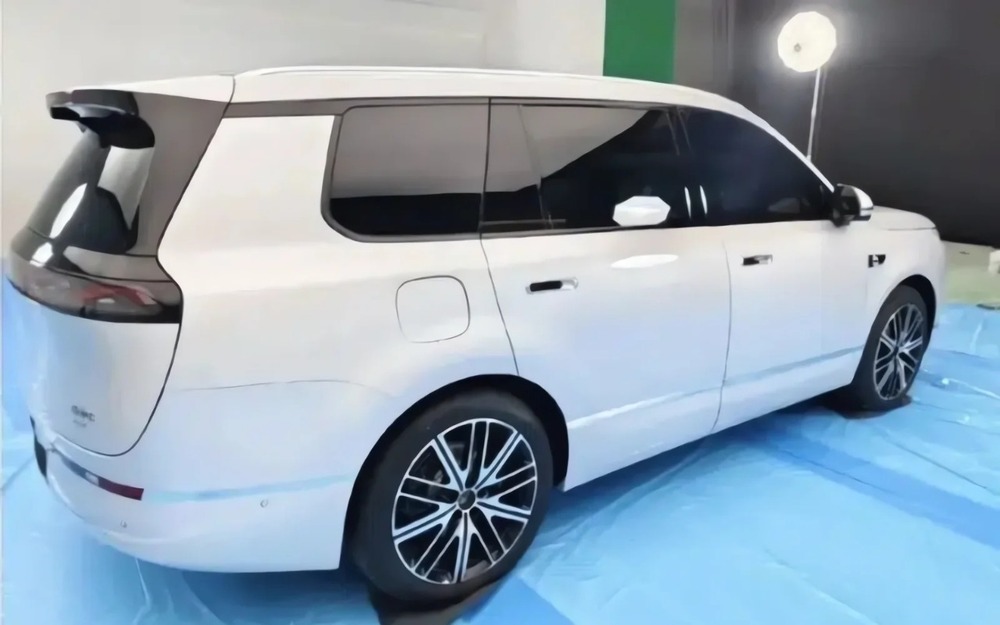 BYD Sealion 08 2026
