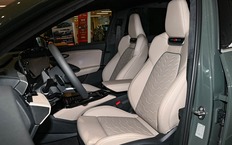 Интерьер Audi Q6L e-tron