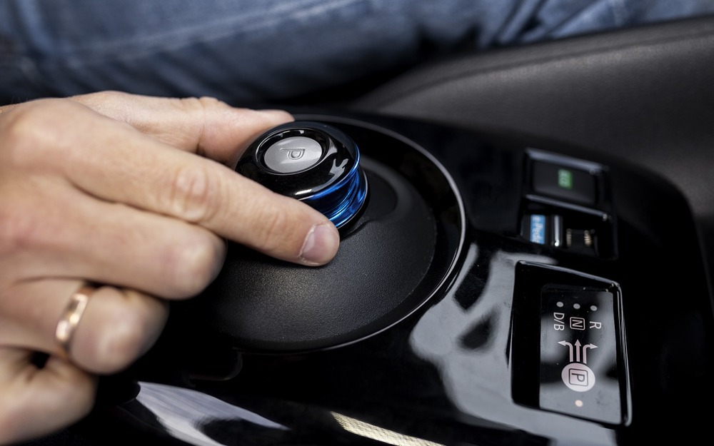 «Шайба» или рычаг  - почему селекторы КП такие разные