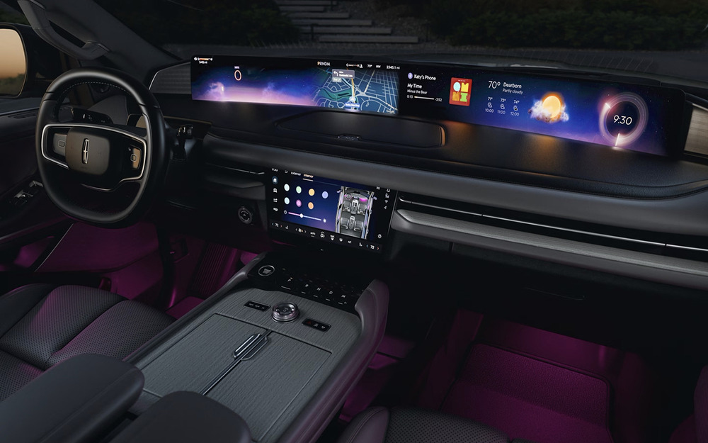 Интерьер Lincoln Navigator 2025