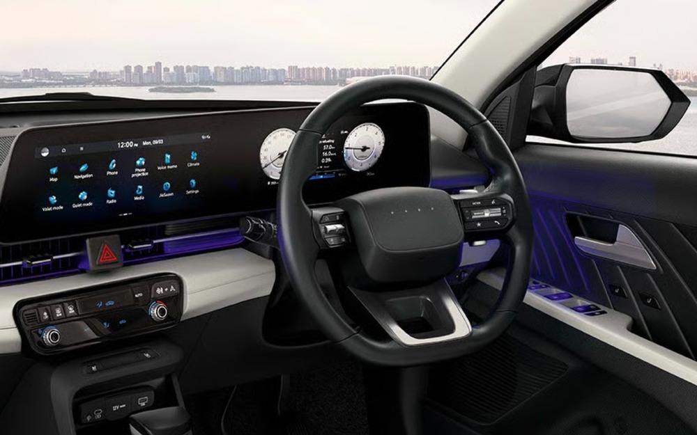 Интерьер Hyundai Verna