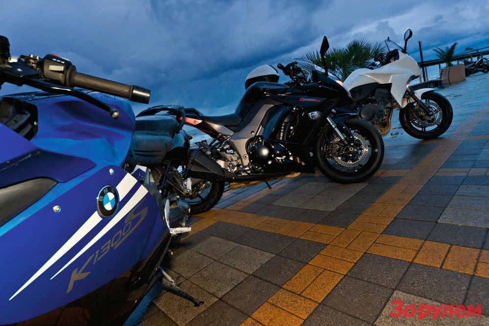 Карты в руки: сравнительный тест BMW K1300S, Honda CBF1000F и Kawasaki Z1000SX