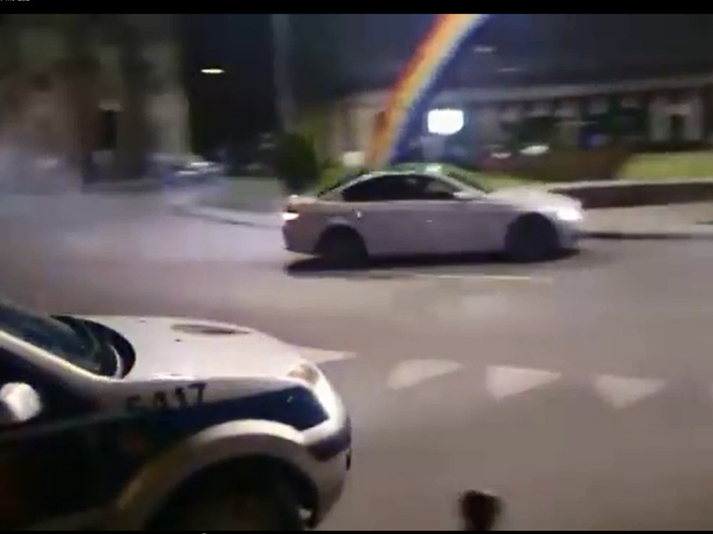 Дрифт на BMW M3 E92 Coupe в центре Варшавы (ВИДЕО)