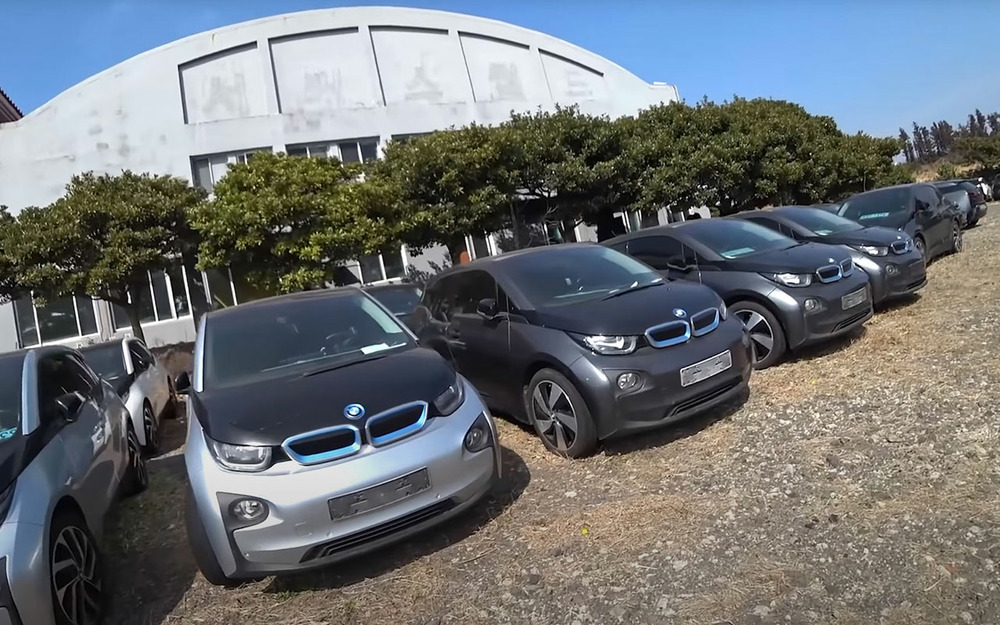 В Корее нашли более сотни брошенных BMW