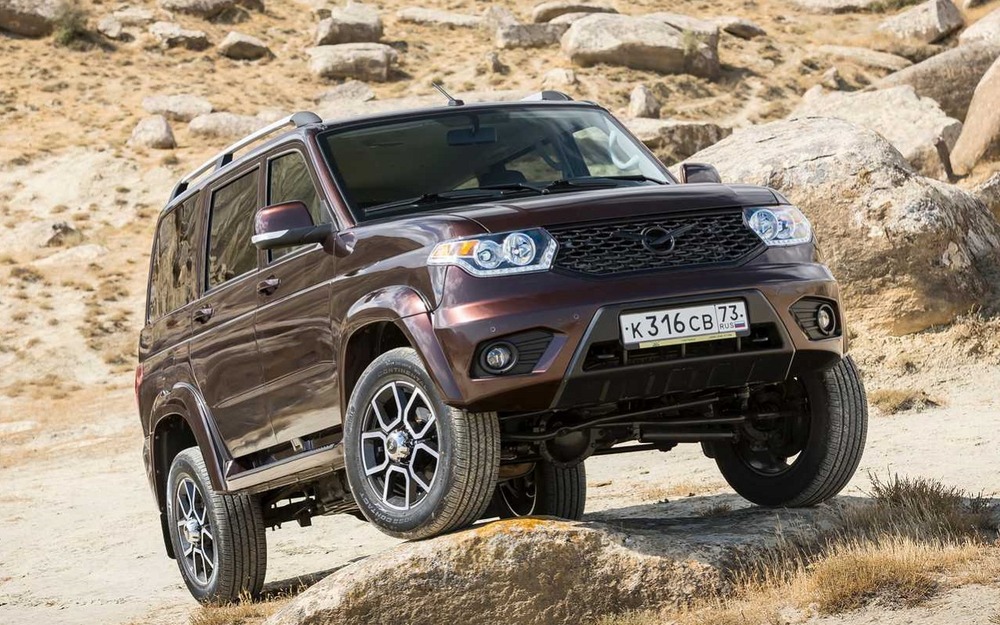 УАЗы получат обновленные кузова уже в 2025 году