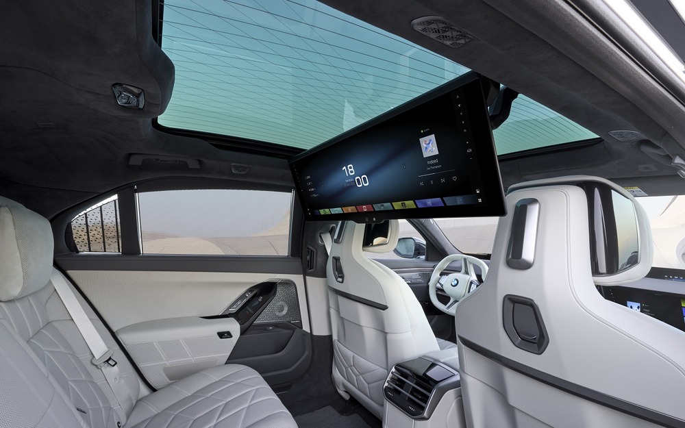 BMW 7-й серии 2027