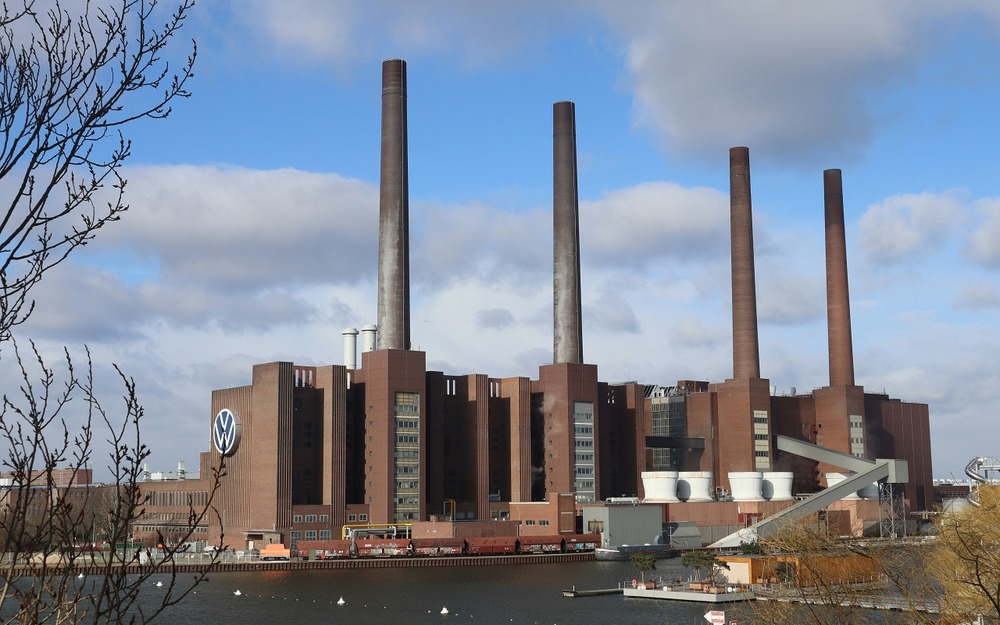 Volkswagen отказывается возмещать ущерб от своего ухода из России