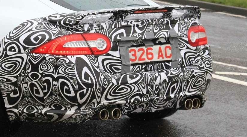 Шпионы засняли обновленный Jaguar XK