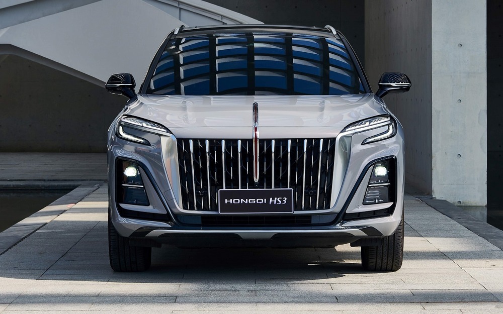 HONGQI HS3 удостоен премии «Внедорожник года в России 2025»
