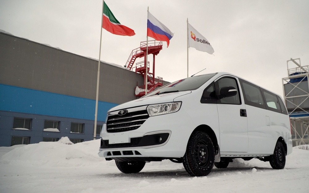 7 мест, 136 сил, зимний пакет  - конкурент Ларгуса пошел в производство