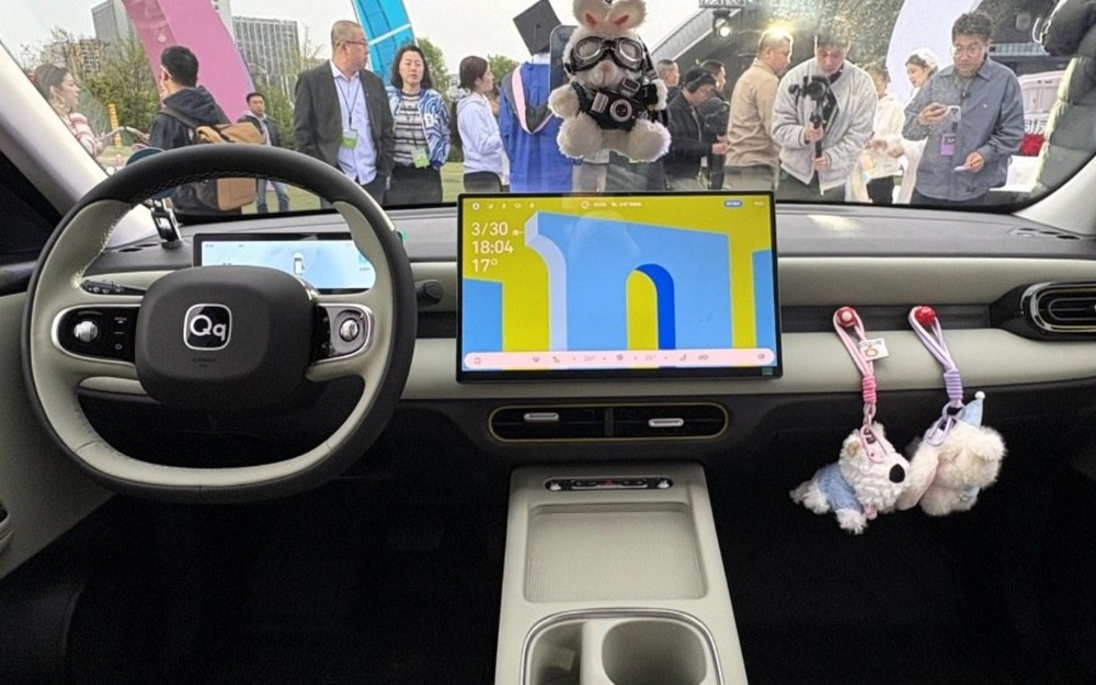 Китайцы запустили продажи машины дешевле 700 тысяч рублей