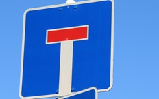 Могу ли я сам установить дорожный знак там, где его не хватает?
