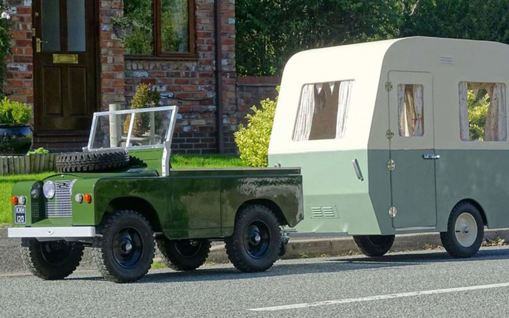 Игрушечный Land Rover и автодом - всего-то 350 тысяч!