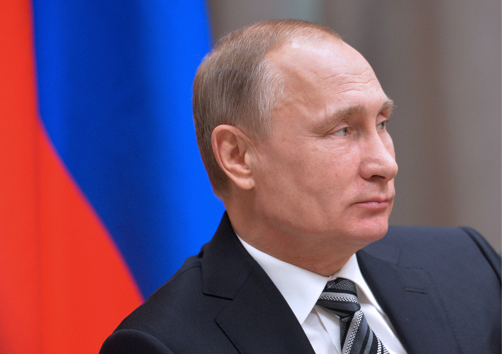 Путин поручил ускорить процесс импортозамещения в автопроме