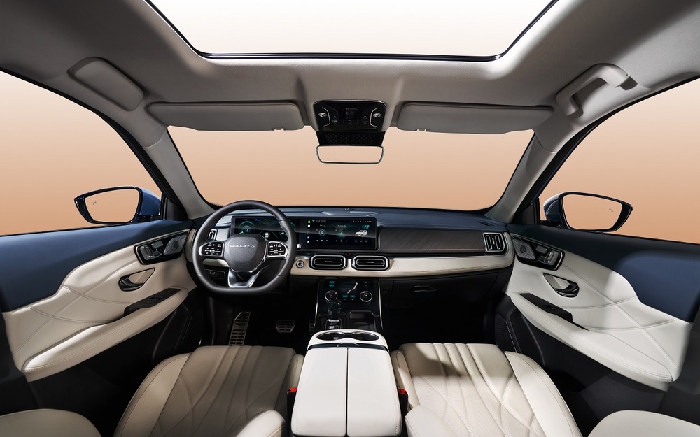 Интерьер Soueast S07