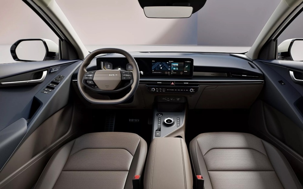 Интерьер Kia Niro 2027