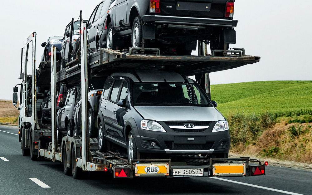 Россияне стали покупать больше автомобилей. В июне - снова пик продаж