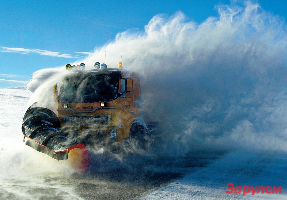 Убрать сухим или мокрым: профессия снегоуборщик