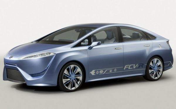 Toyota идет в мир водородомобилей
