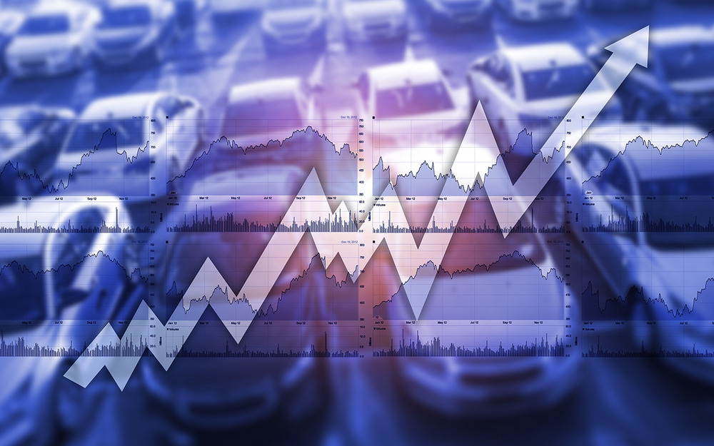 Средняя цена нового автомобиля в России достигла 1,42 млн рублей