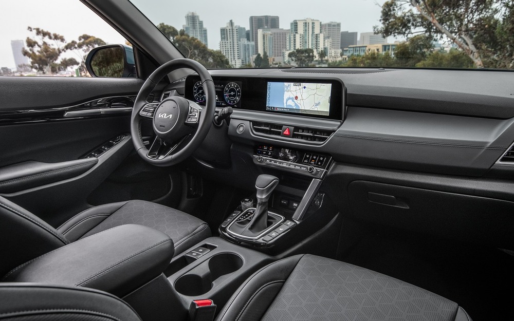 Интерьер Kia Seltos